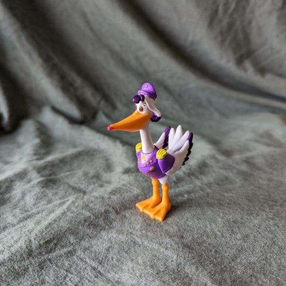 5/$20 🌼 Disney Jr T.O.T.S. Beakman Pelican Purple Vest Figure Toy 3.5" Cake - Picture 12 of 15